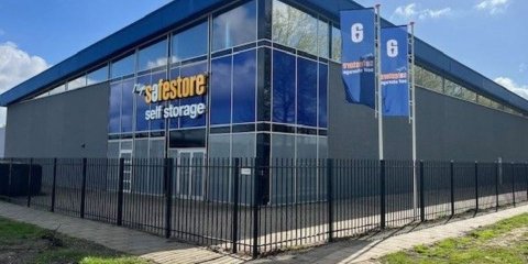 Image of Almere Store